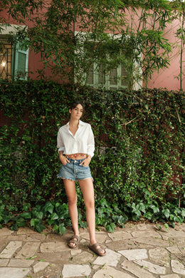 Crop Shirt With Multicolored Shells Border