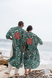 The Maze Waves Signature Kimono